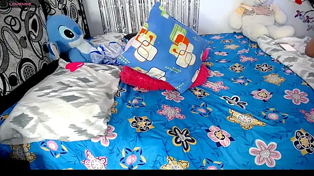 Billie_Eilish___ webcam