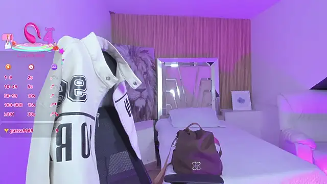 KarelyMitchel webcam