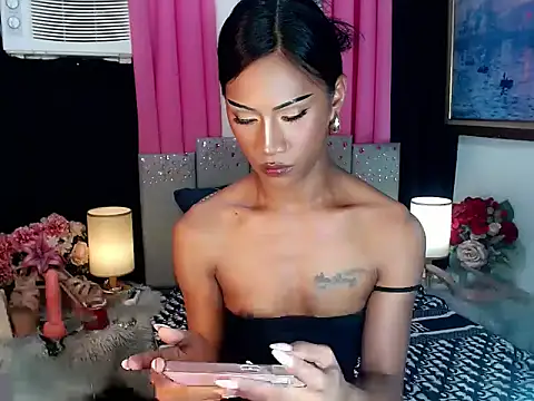 Tarah_MC_Actressex webcam