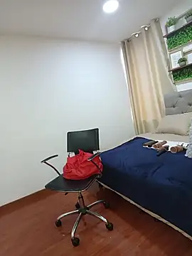 sasi_luna live sex cam