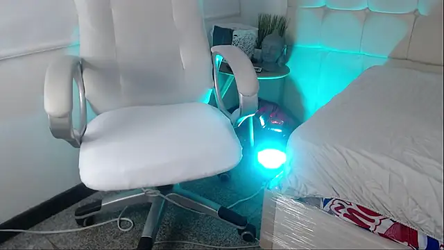 valkiria_sex_ - Valkiria_sex_'s free webcam - UK Sex Cams