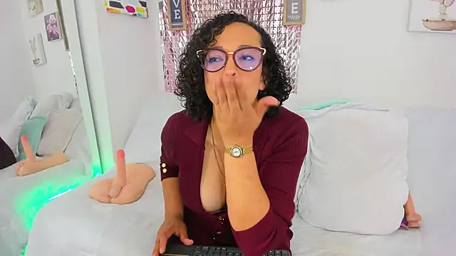 AnaDalila_Latina webcam