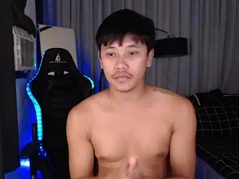 alexsuckable01 webcam