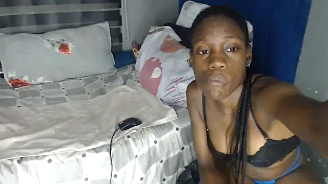 BLACK_BERRY_xXx webcam