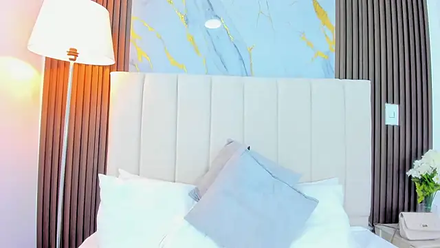 Victoria_Guzman webcam