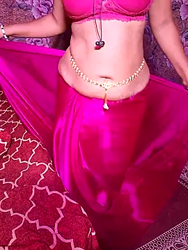 Webcam Model (XBHUUME)  is live.Free join now!