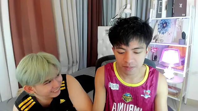 davincihugecock webcam