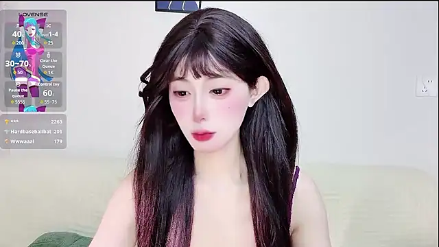 美女yunbaobei_6688在线直播