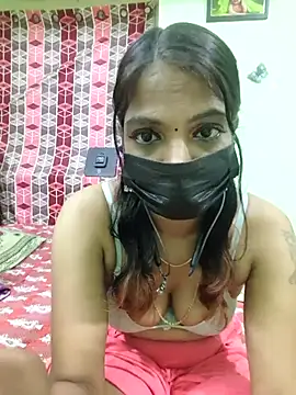 Tamil_Ishu webcam
