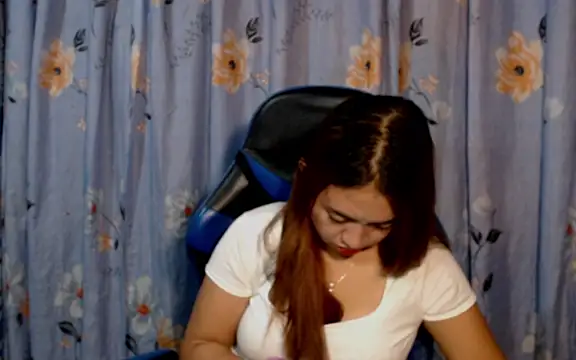 urlover_mae26's chatroom