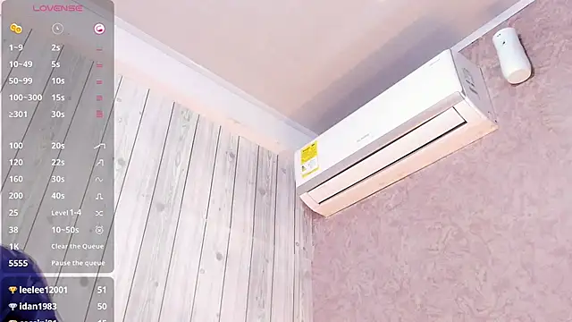 mike_aly (M twink) - kiss