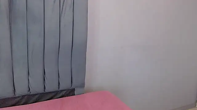 ChubbyBuddyxXx webcam