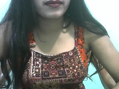 Lovely-Pandey webcam