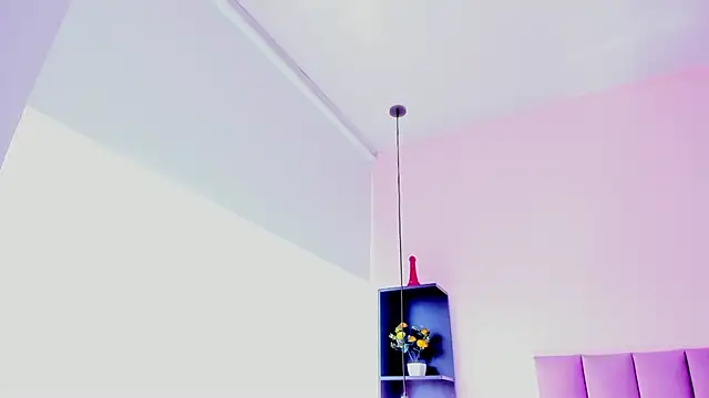 violet_myerrs webcam