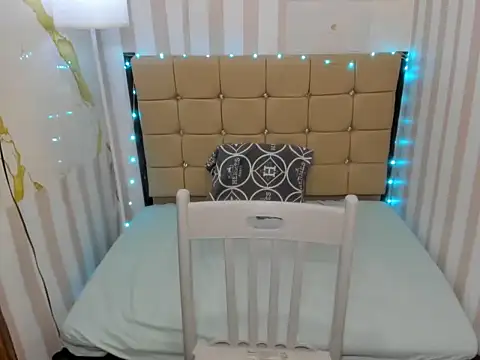 AsianHardCockTs webcam