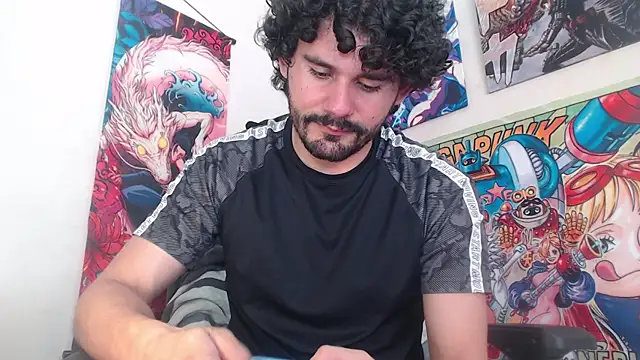 LuciferSantoryu webcam