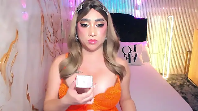 SelfsuckmyBigBanna webcam