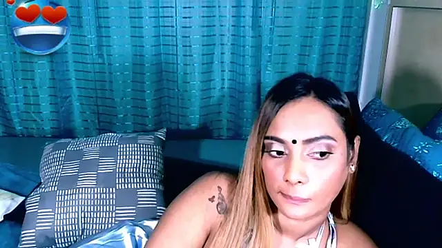 sexyindianchic webcam