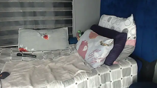 BLACK_BERRY_xXx webcam