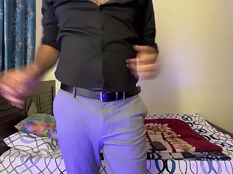 ruthless_guyy_telugu - Ruthless_guyy_telugu's free webcam - UK Sex Cams