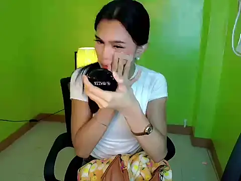 Ms_SultrySallyyxx live sex cam