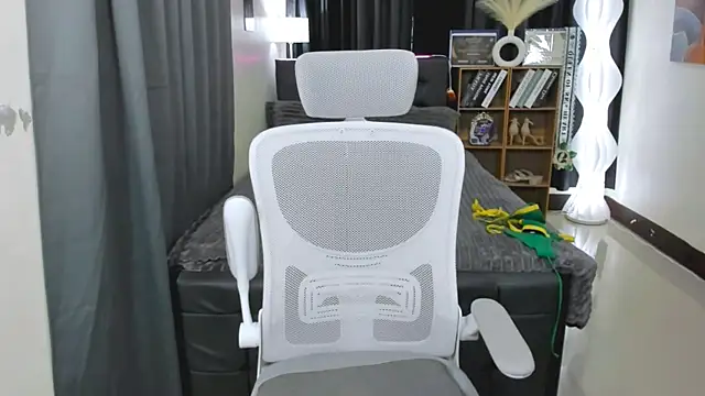 hotjessieempress webcam