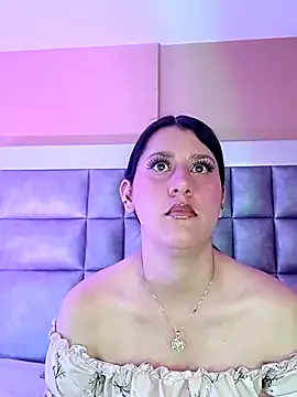 lunadamasco - LunaDamasco's free webcam - UK Sex Cams