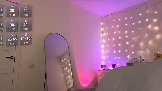 RebeccaAster - Live Cam