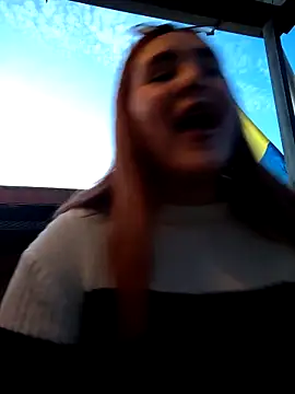 katty_42 (F teen) - Off bra