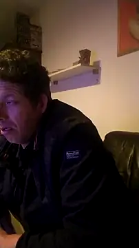 Knuffelstaaff123 webcam