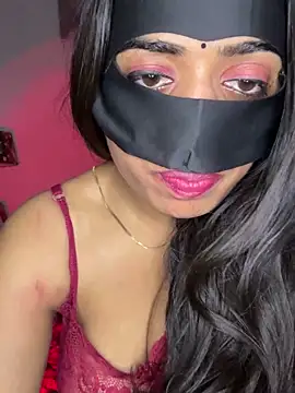 DesiSexyMonika webcam