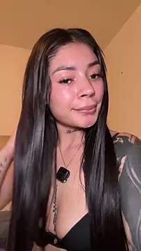 Roxanne_08 Live Webcam on Stripchat