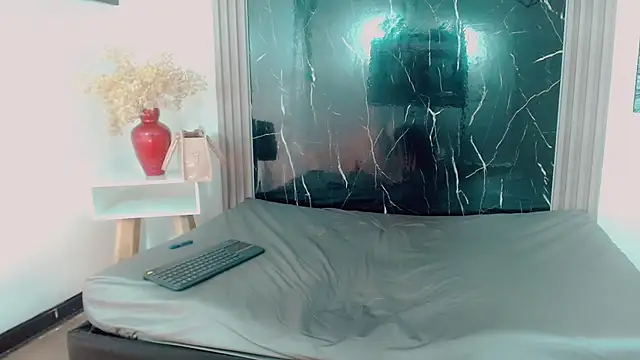 hilary_rodriguez webcam