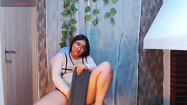 anyela_donecm webcam