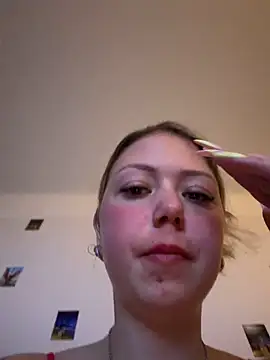 Julia-Stegner webcam