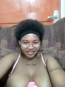 Hotsexyberry222 webcam