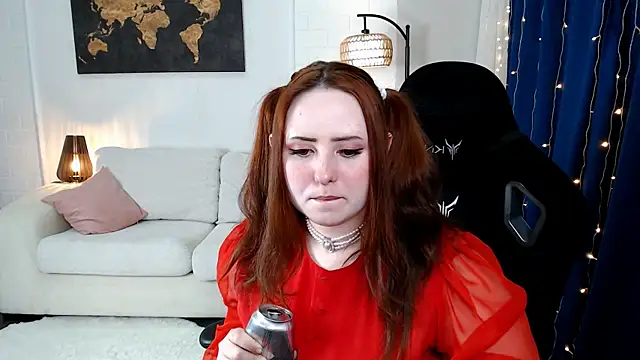 Hennessy_bunny webcam