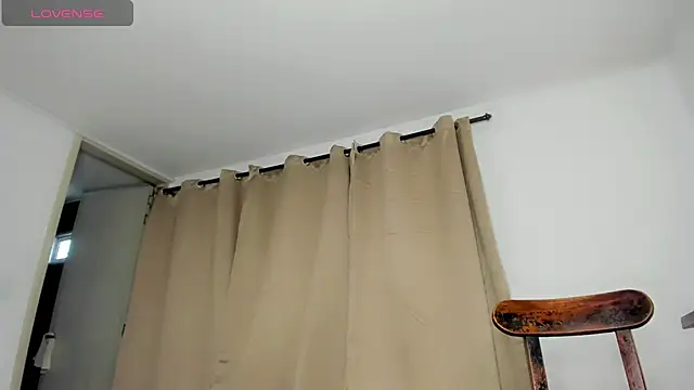 Genesis_Sandoval webcam