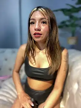 Isabella18_pink webcam