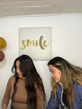 Antonella_Julieta webcam