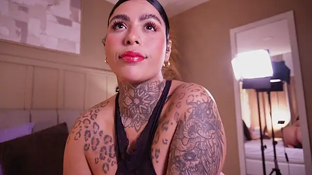 curvyliciousss webcam