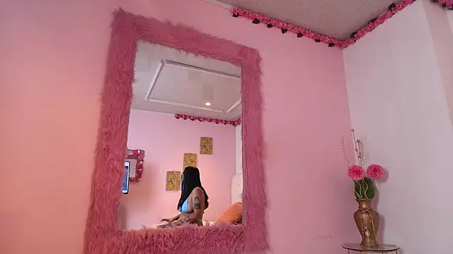 Samanthaa_Evanss webcam