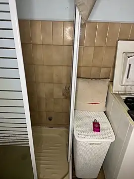 Autumn_Nighht webcam