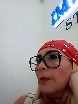 CandieGilson__ webcam