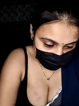 Horny_Shalu webcam