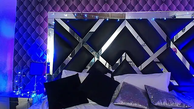 victoriaa_lee_ webcam