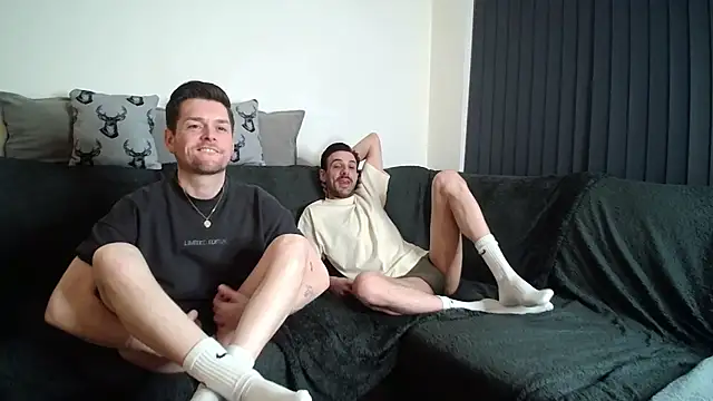 twotwinkhusbandss webcam