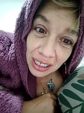 MARILYNMADELENAKOVANOVA webcam