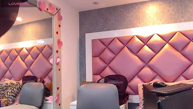 Thegreatonelady webcam