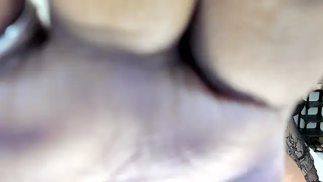 MistressDuhara webcam